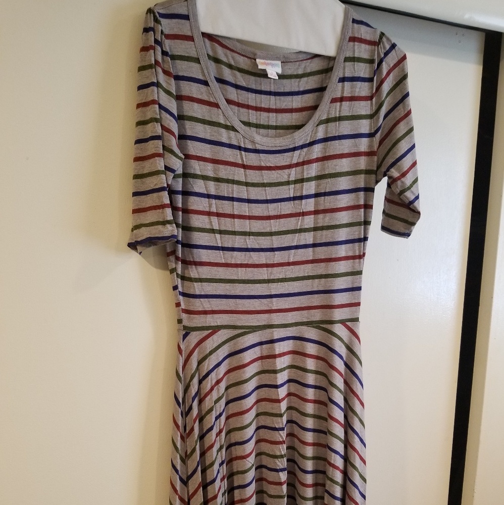 LuLaRoe Nicole Dress